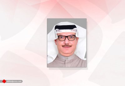 أستاذ بجامعة البحرين يؤلف كتاباً للدارسين والباحثين في التربية البدنية