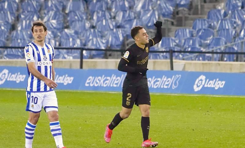 برشلونة يكتسح سوسيداد ويستعيد الوصافة