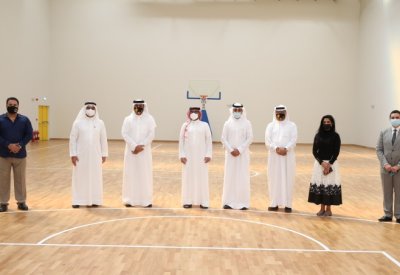وزير شؤون الشباب والرياضة يفتتح الصالة الرياضية بالنادي الأهلي