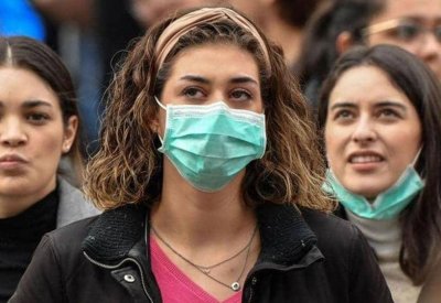 النساء في دائرة الخطر.. دراستان تكشفان تأثيرات مقلقة لكورونا