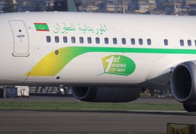 أجنبي يقتحمُ طائرة في مطار نواكشوط.. ثم يهددُ بتفجيرها