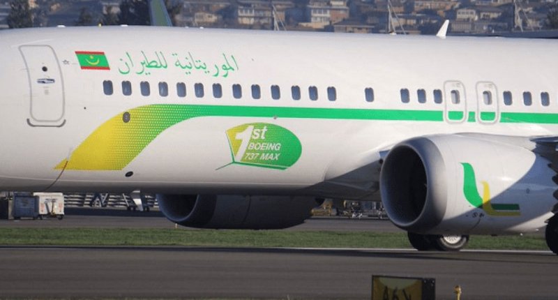 أجنبي يقتحمُ طائرة في مطار نواكشوط.. ثم يهددُ بتفجيرها