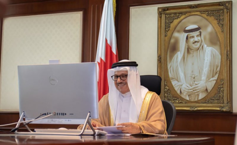 وزير الخارجية يتسلم نسخًا من أوراق اعتماد عدد من سفراء الدول المعينين لدى مملكة البحرين