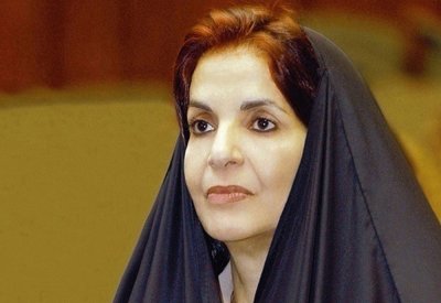 قرينة العاهل تهنئ د.الشيخة رنا بنت عيسى آل خليفة بمناسبة فوزها بجائزة المرأة العربية