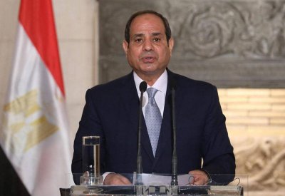 السيسي يعلق على حادث القطارين ويوجه بسرعة التحرك