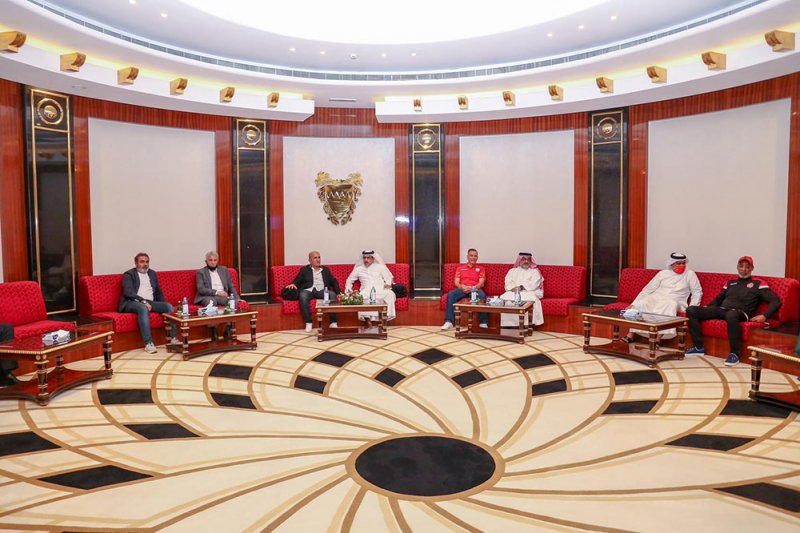 إبراهيم عيسى ومرجان عيد يشهدان ودية الأحمر