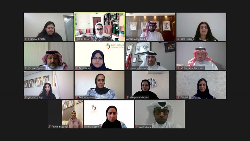 استعراض مبادرات الارتقاء بالمرأة البحرينية في المجال الرياضي