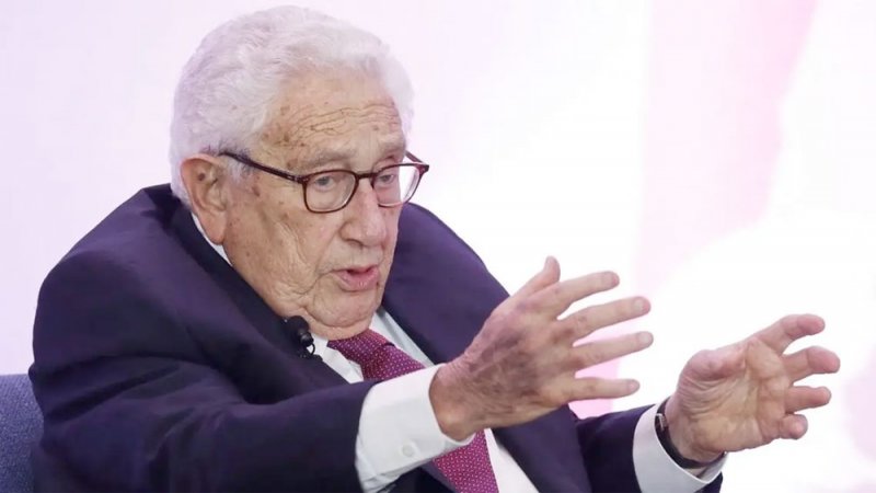كيسنجر: أميركا تخاطر بالدخول في صراع مع الصين