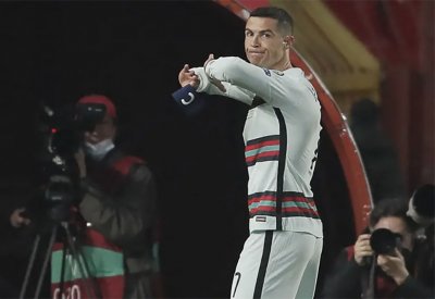 يويفا: كان يمكن أن يتجنب منتخبا صربيا والبرتغال غضب رونالدو