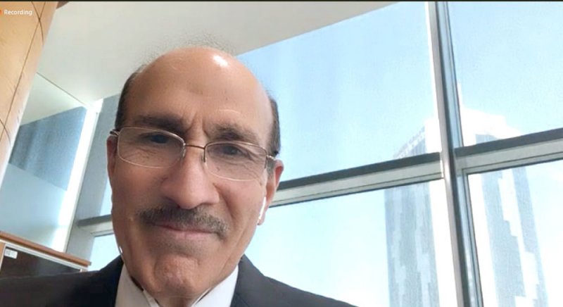 البحريني أولى