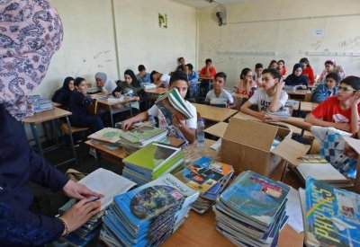 في مدارس لبنان.. تحذير من "كارثة" لم تكن في الحسبان