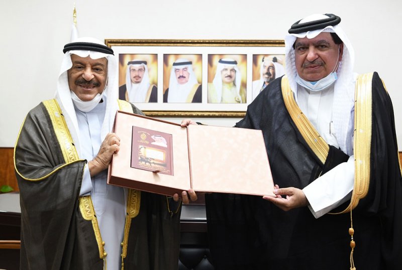 الصالح يشيد بالدور الاعلامي للياقوت