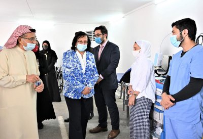 معالي رئيس المجلس الأعلى للصحة يدشن مركز الفحص الإضافي من المركبات في نادي راشد للفروسية وسباق الخيل