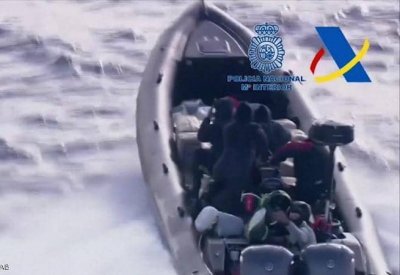 بين المغرب وإسبانيا.. ضبط "عصابة الزوارق" لتهريب الحشيش