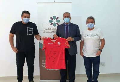 تسليم التقارير الطبية للاعبي منتخبنا الوطني لكرة القدم