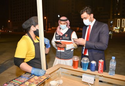 الجهات الحكومية المختصة تختتم حملاتها التوعوية لعربات الأطعمة المتنقلة