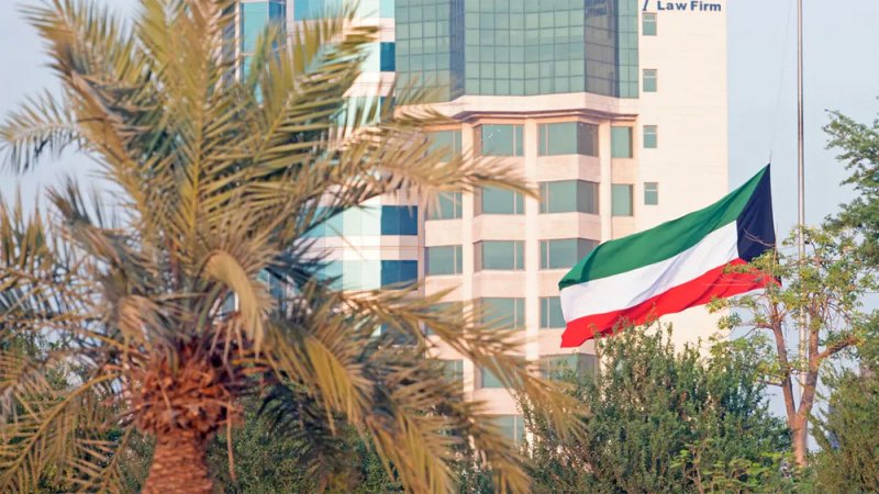 تصنيف الكويت الائتماني قد يتراجع أكثر من درجة.. لهذا السبب