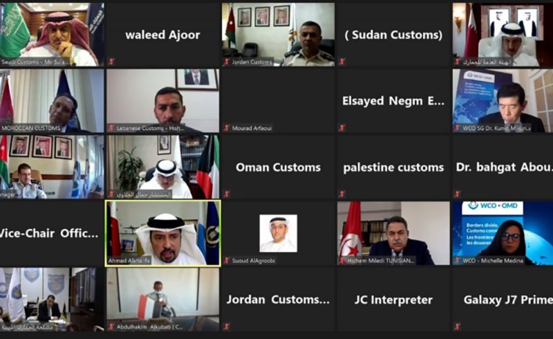 رئيس الجمارك يطرح دراسة مشروع إنشاء منصة إلكترونية لتبادل المعلومات الجمركية
