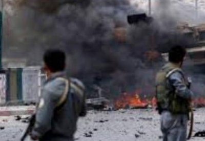 مقتل وإصابة 20 شخصًا بانفجار قنبلة شرقي أفغانستان