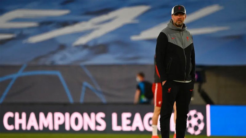 كلوب يتمسك بفرص ليفربول عند اللعب في "ملعب مناسب"