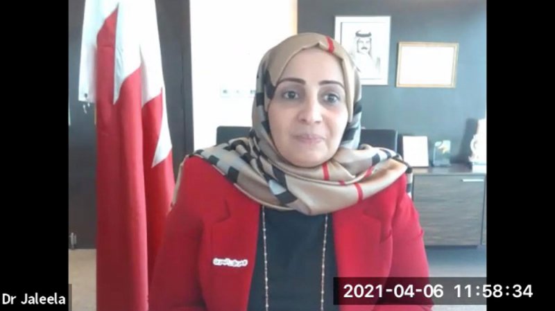 سفارة البحرين في لندن تقيم محاضرة مرئية تستعرض جهود مكافحة "كورونا"