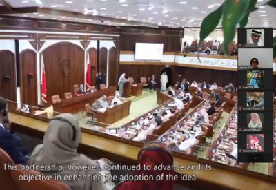 أمانة النواب تنظم جولة افتراضية لطالبات مدرسة بلقيس الابتدائية