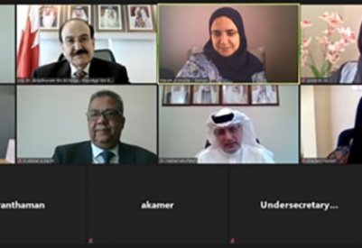 ميرزا يستعرض مع نبيل أبو الفتح والشيخة مرام بنت عيسى خطة العمل الأولية للاستفادة من حلول وتقنيات الطاقة المتجددة