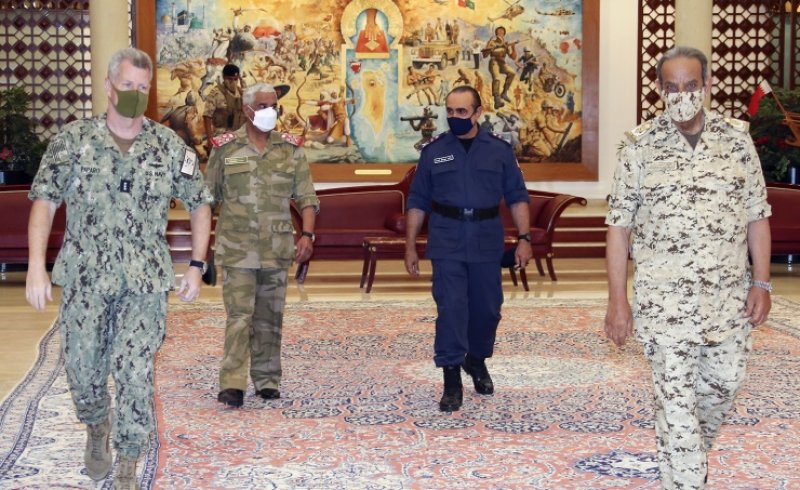 القائد العام لقوة دفاع البحرين يشيد بالعلاقات الاستراتيجية بين مملكة البحرين والولايات المتحدة