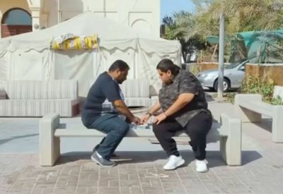 بالفيديو: 300 دينار عقوبة رمي بقايا الأطعمة  للطيور والحيوانات على الأرصفة والأراضي الفضاء