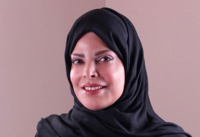 الروائية السعودية زينب الخضيري تتحدث عن"تلقي الرواية عبر السوشال ميديا:"تويتر نموذجا"
