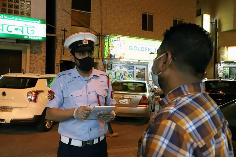 مديريات الشرطة والإدارات الأمنية المعنية تؤكد أن وعي المجتمع وروح المسؤولية هما أبرز السبل لتجاوز الجائحة