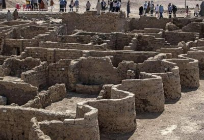 مصر.. الكشف عن تفاصيل جديدة حول المدينة الفرعونية "المفقودة"