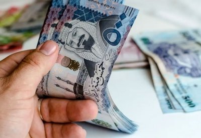 سيولة مرتفعة للقطاع المصرفي السعودي.. انخفاض نسبة القروض إلى الودائع