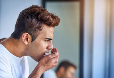 5 طرق للتخلص من رائحة الفم الكريهة خلال رمضان
