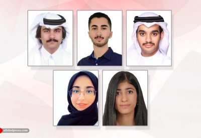 طلبة الدفعة الأولى بهندسة التطبيقية يعرضون تجاربهم الدراسية المتميزة في الجامعة