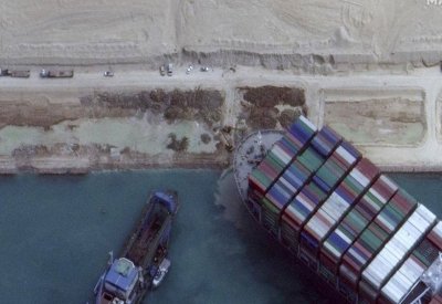 الكشف عن قيمة التعويض الذي طلبته مصر في أزمة السفينة الجانحة