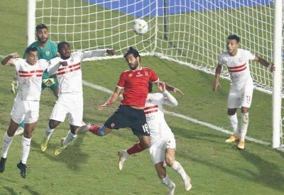 الأهلي ينجو من "فخ النصر".. والزمالك يعبر حرس الحدود