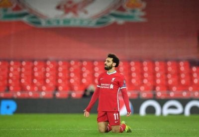 كلوب يلمح لمسؤولية صلاح.. "كان ينهي الفرص مغمض العينين"