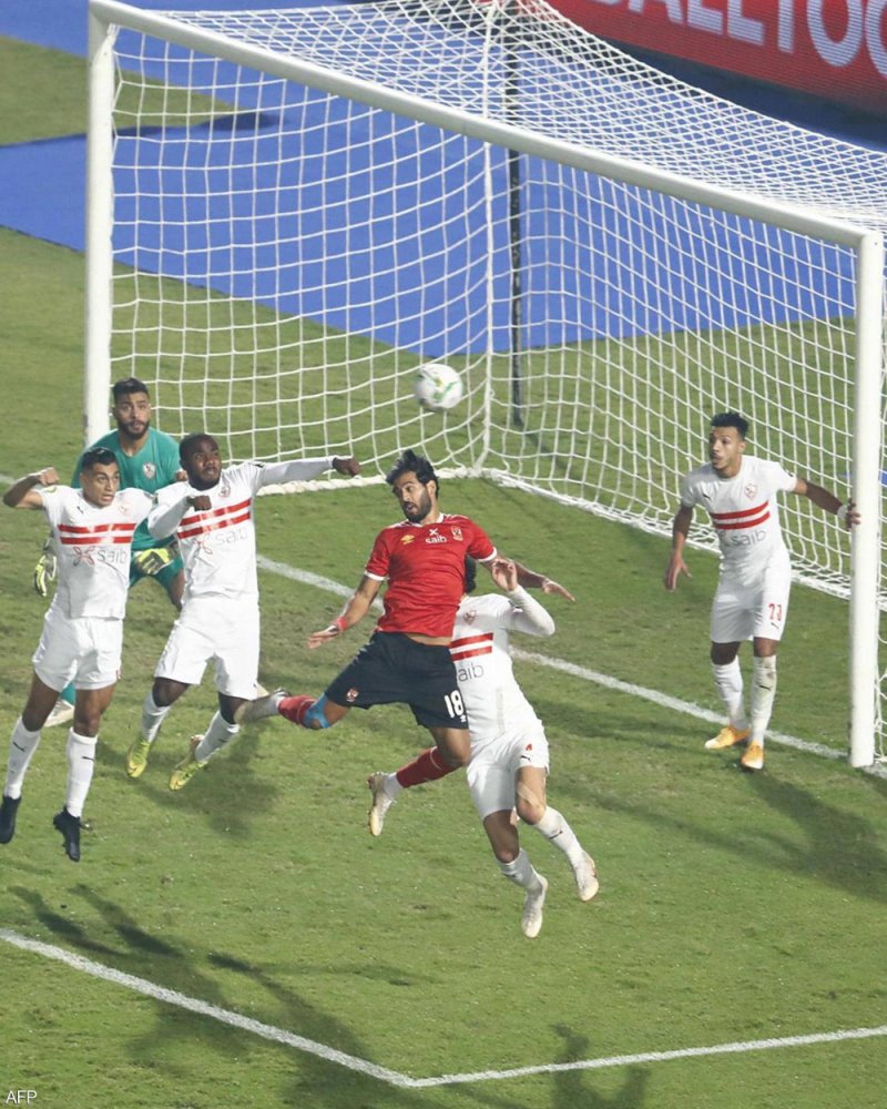 الأهلي ينجو من "فخ النصر".. والزمالك يعبر حرس الحدود