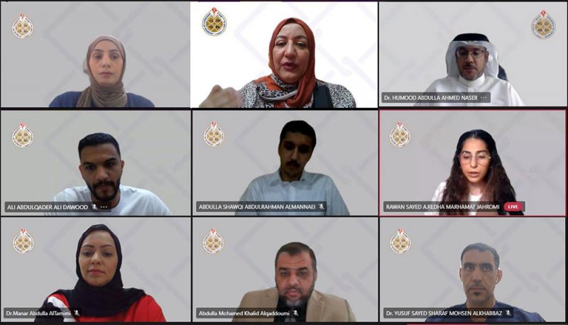 طلبة الثانوية العامة يطلعون على تخصصات وخدمات جامعة البحرين