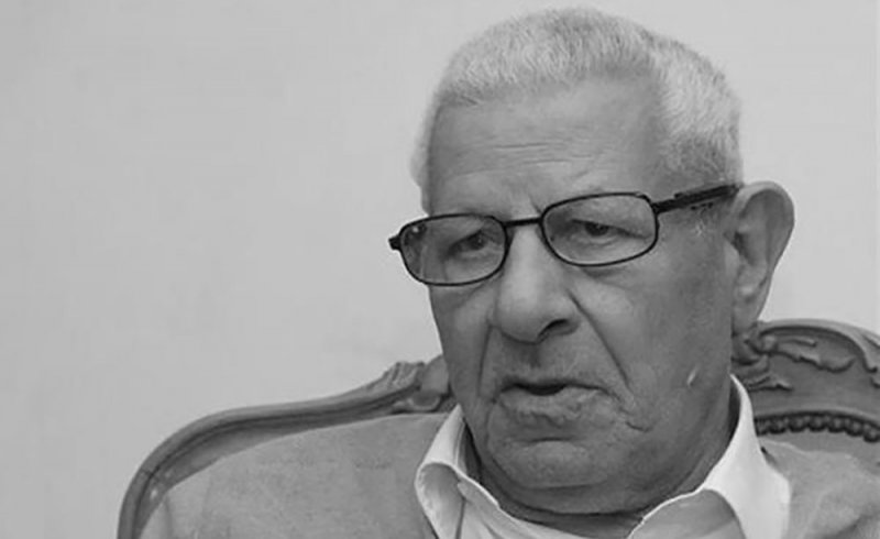 وزير الإعلام ينعي الكاتب الصحفي المصري مكرم محمد ‏أحمد