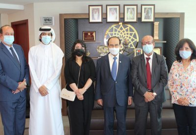 ميرزا يتسلم درعاً تقديرياً من جمعية شعلة المحبة والسلام لاسهاماته في نشر ثقافة الطاقة المستدامة