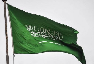 مسؤول سعودي ينفي إجراء محادثات مع إيران
