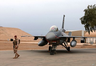 سقوط صواريخ على قاعدة بلد العسكرية شمال بغداد.. إصابات بليغة