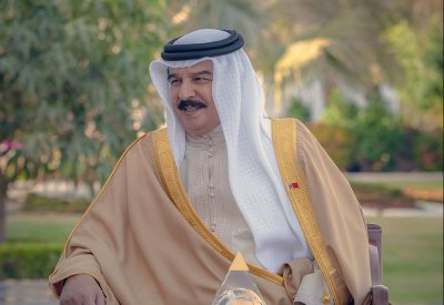 جلالة الملك المفدى يستقبل قائد الأسطول الخامس بمناسبة انتهاء فترة عمله