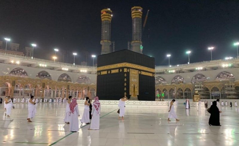رفع طاقة الاستيعاب لمسارات صحن المطاف بالمسجد الحرام إلى 25 مسارًا