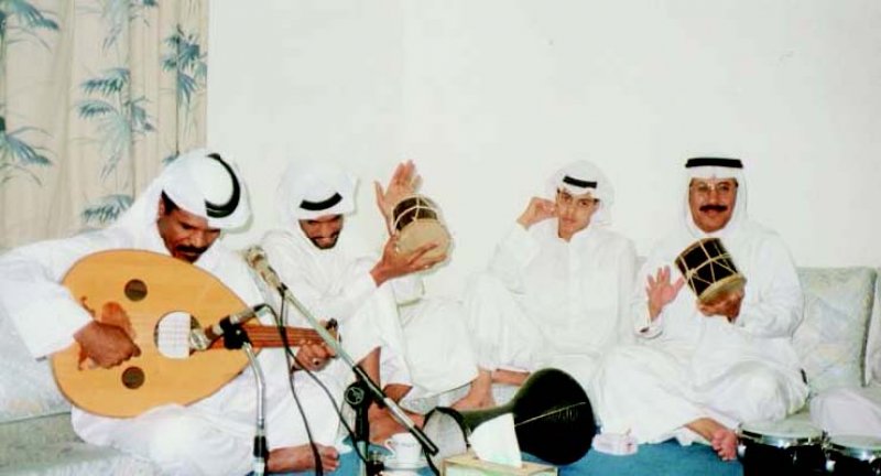 مطر عبدالله ..كاتب الأغنية الشهيرة " هلا باللي لفاني يا هلا به" في ذمة الله