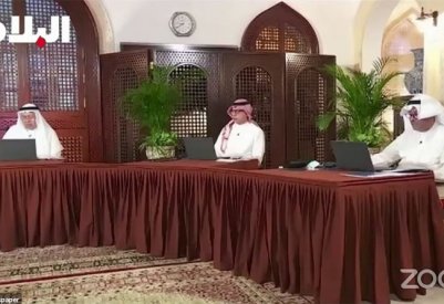 15 مسجد ومركزا صحيا وتخصصيا بنتها العائلة على مدى أجيال