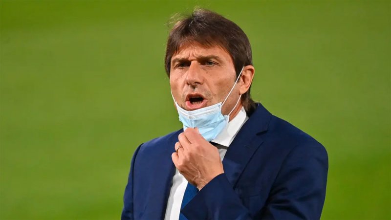 كونتي ينتقد دوري السوبر ويهاجم يويفا