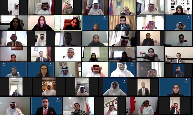 انعقاد الجلسة الثانية من برنامج مجلس السفراء